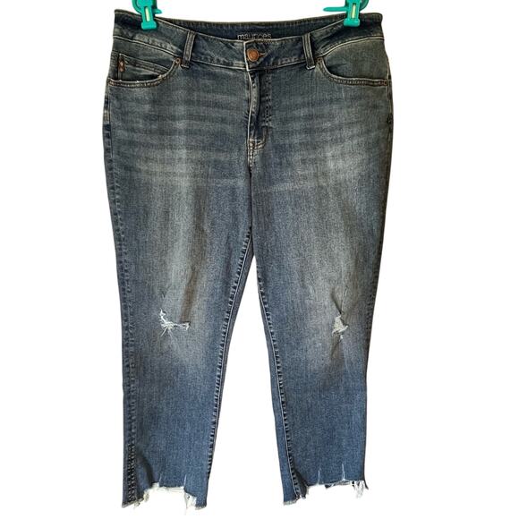 Maurices Distressed Light Wash Skinny Jean Size 18W - Picture 1 of 11